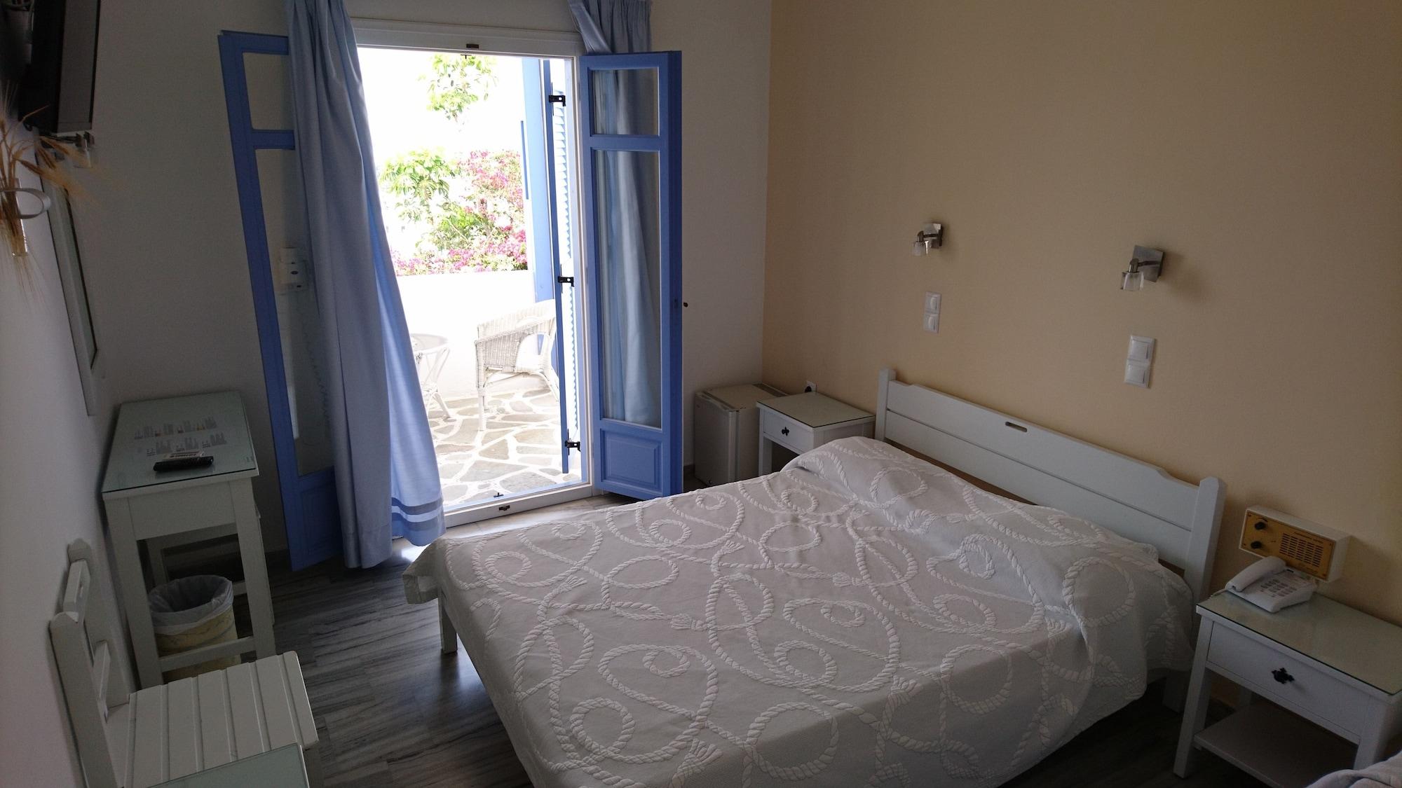 Panorama Hotel Parikia  Bagian luar foto