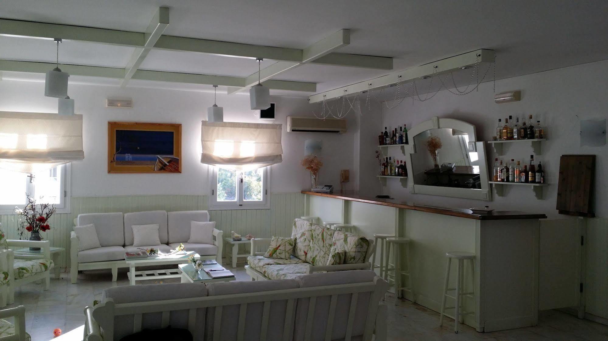 Panorama Hotel Parikia  Bagian luar foto